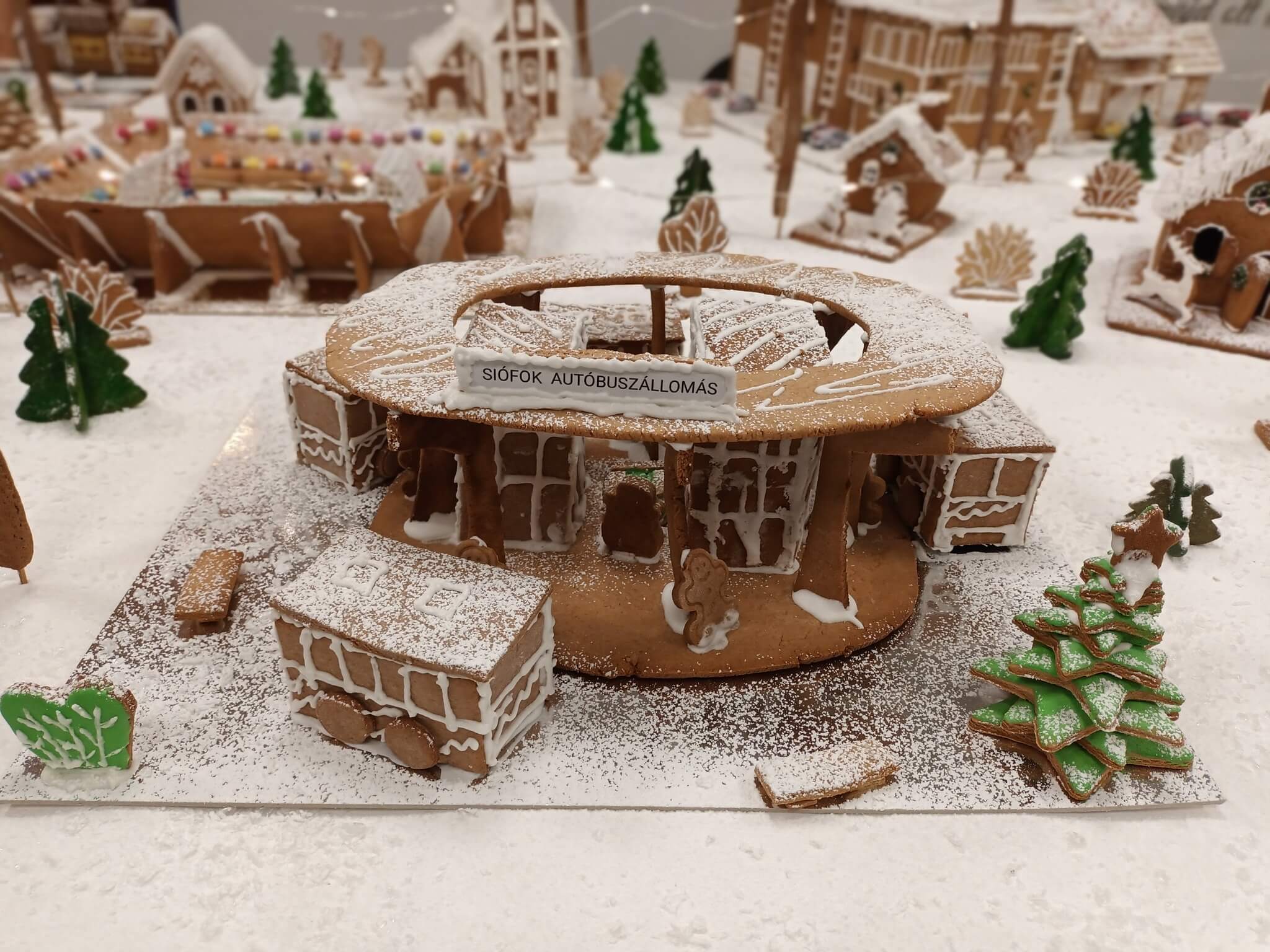 Top 7 +1 Festive Gingerbread Villages Around Hungary