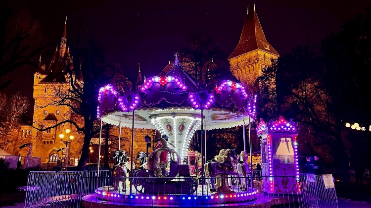 Magic Grove, City Part Budapest, Open Until 1 January