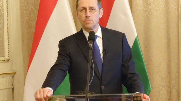 IMF Says Hungary's Economy to Return To Growth This Year IMF Says Hungary's Economy to Return To Growth This Year