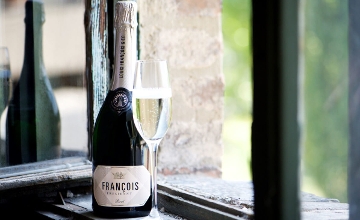 François Sparkling Wines from Hungary Win Gold at Mundus Vini