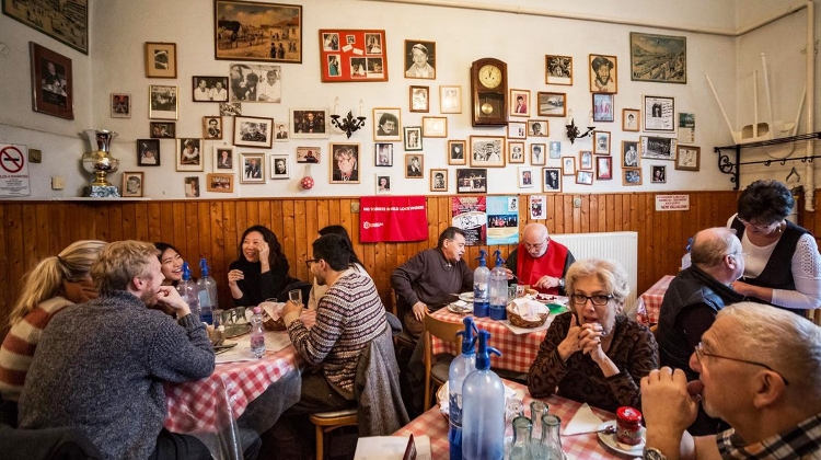 New Owner, Old Recipes: Much-Loved Budapest Canteen to Reopen