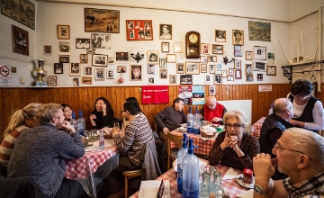 New Owner, Old Recipes: Much-Loved Budapest Canteen to Reopen New Owner, Old Recipes: Much-Loved Budapest Canteen to Reopen