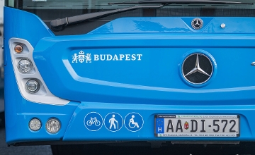 50 New Big Mercedes Buses to Serve in Budapest