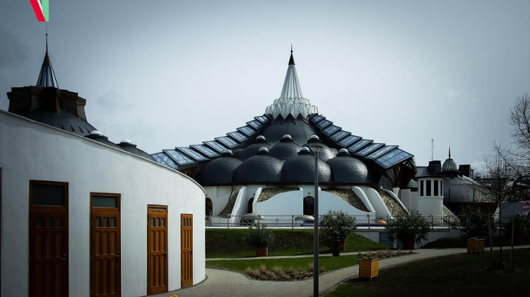 Renewed Makovecz Spa is "Most Beautiful Thermal Bath in Hungary and Probably in World”, Says Orbán Renewed Makovecz Spa is "Most Beautiful Thermal Bath in Hungary and Probably in World”, Says Orbán