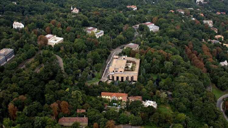 Presidential Residence in Hungary Still Occupied by Novak - But Sulyok Obliged to Move In Presidential Residence in Hungary Still Occupied by Novak - But Sulyok Obliged to Move In