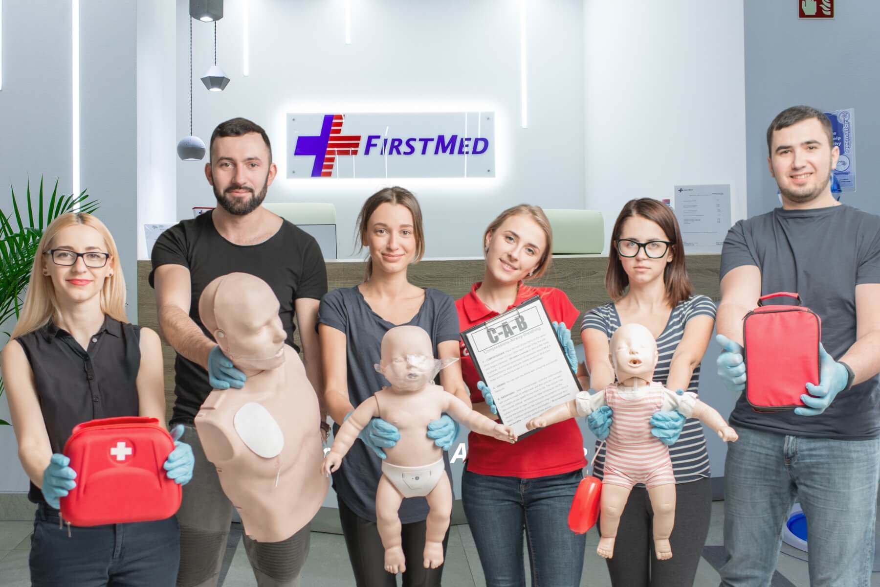 FirstMed Relaunches its Popular English-Language Pediatric First Aid Course