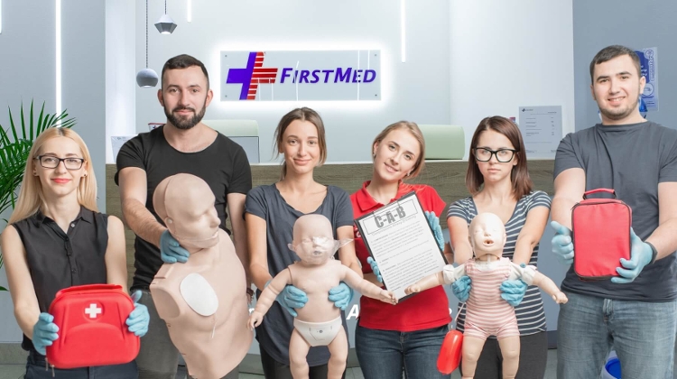 FirstMed Relaunches its Popular English-Language Pediatric First Aid Course
