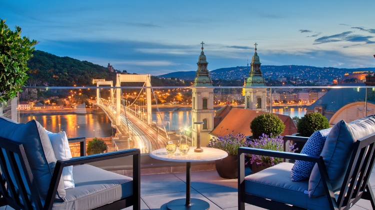 Enjoy Sky High Celebrations at The Duchess Budapest on 20 August