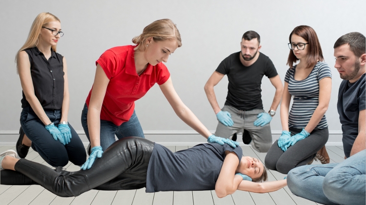 FirstMed’s Popular Pediatric First Aid Course to Include Adult Care in Budapest