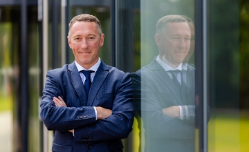 Top Xpat Interviews: Int'l Educational Experts - "It's Who You Know (About) That Counts"