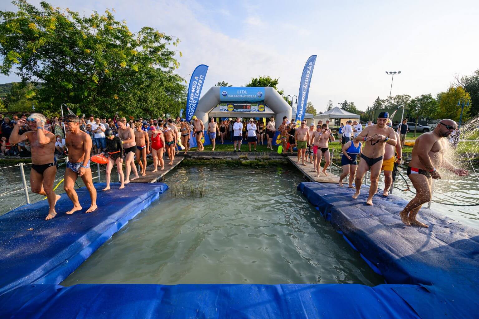 Watch: Swimmers from 50+ Countries Raced Across Balaton at Annual Event