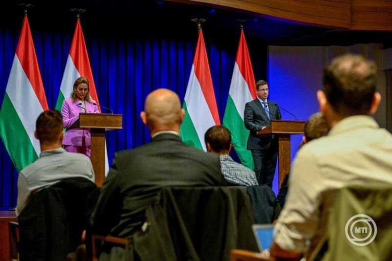 Shop Markup Caps Extended in Hungary Until End-February - New Products to be Added