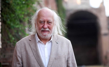 Hungarian Writer Wins Nobel Prize in Literature Hungarian Writer Wins Nobel Prize in Literature