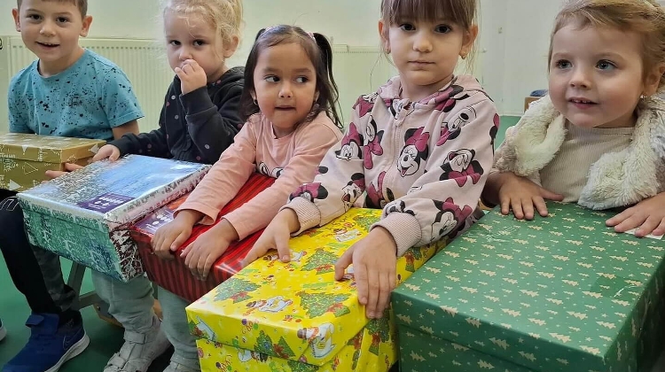 Spreading Holiday Cheer: The Christmas Shoebox Action in Hungary