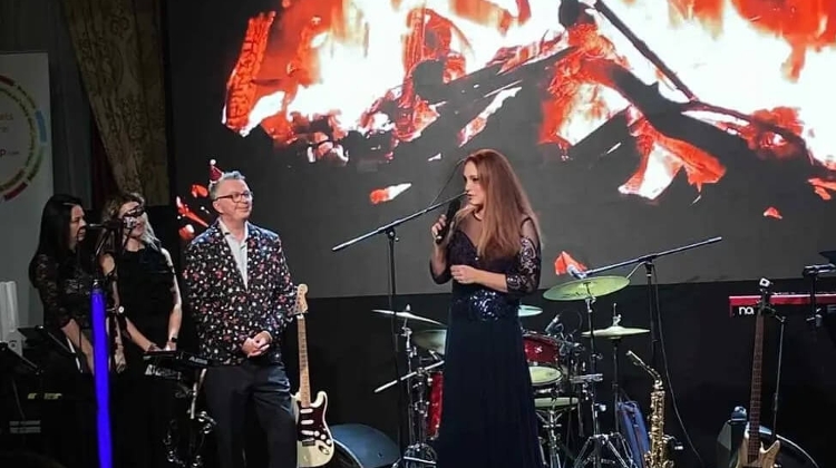 See What Happened: Xpat Charity Gala ‘25 - Bonfire Night Party @ Corinthia Budapest See What Happened: Xpat Charity Gala ‘25 - Bonfire Night Party @ Corinthia Budapest