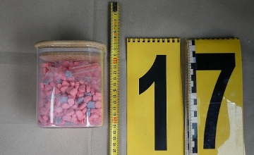 558 Bars Raided in Hungary Under New DELTA Offensive Against Illegal Drugs 558 Bars Raided in Hungary Under New DELTA Offensive Against Illegal Drugs