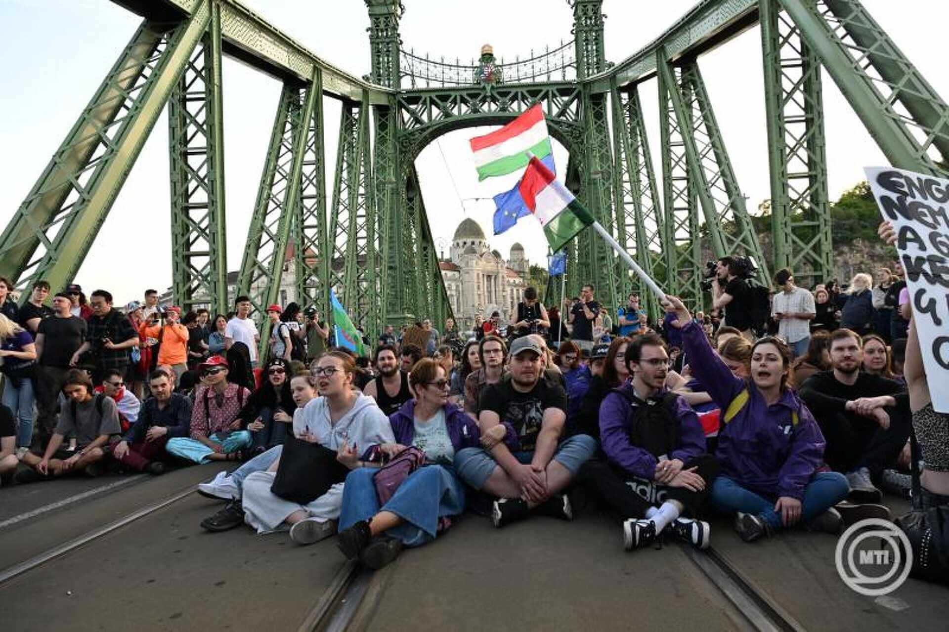 Should Protesters Who Blocked Budapest Bridge Face Indictment?