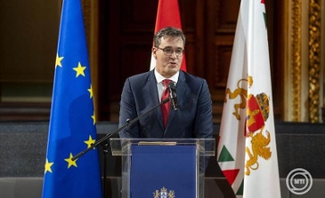 Budapest Celebrates Unification: New Honorary Citizens Revealed, Mayor Champions Freedom Budapest Celebrates Unification: New Honorary Citizens Revealed, Mayor Champions Freedom