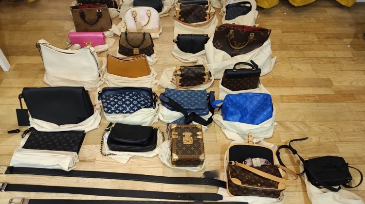 Crazy Burglary: Foreigners Caught After Driving Car into Luxury Shop in Budapest