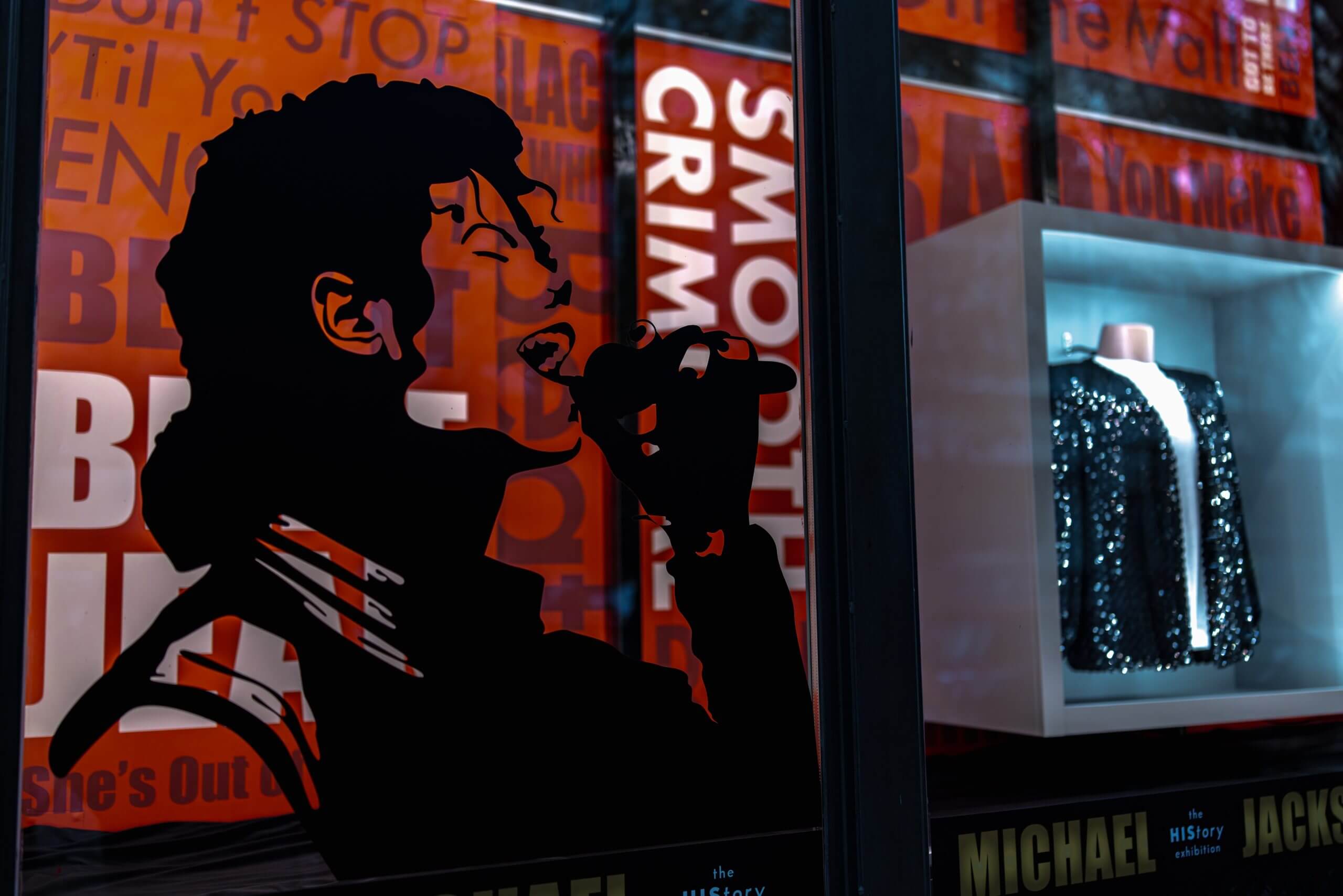 Michael Jackson Exhibition in Budapest Now Open Featuring Special Memorabilia