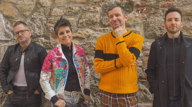 hiperkarma - Valentine's Day Concert, A38 Ship Budapest, 14 February