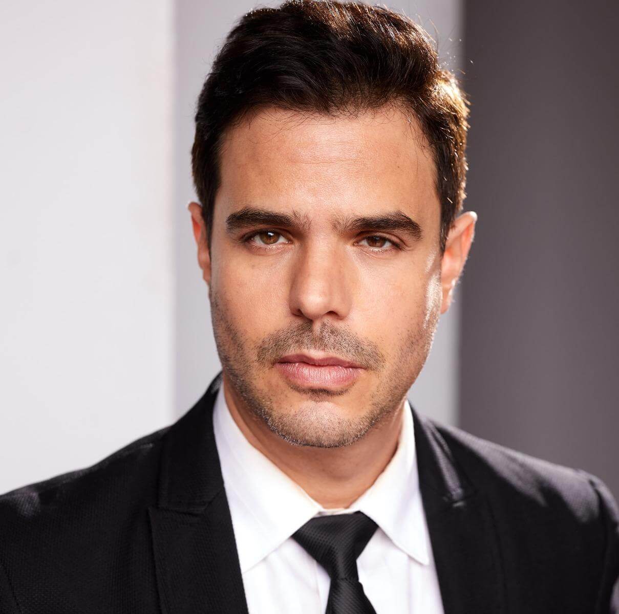 The Jewish Dog, Spinosa House Budapest, 8 November