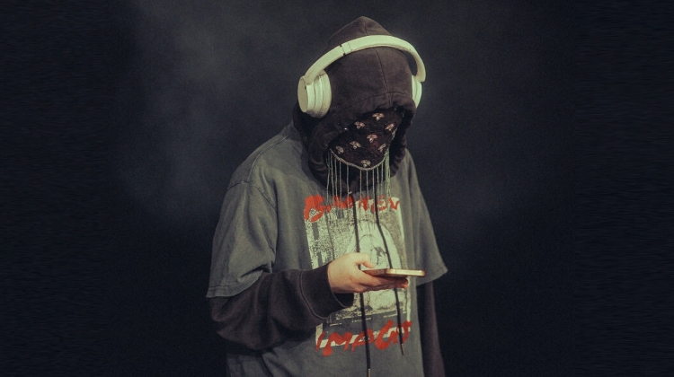 SUB.LAB.PRO & Júlia Vavra: Default Mode Network, Trafó Budapest, 18 December