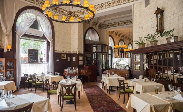Historic Múzeum Kávéház in Budapest to be Revived