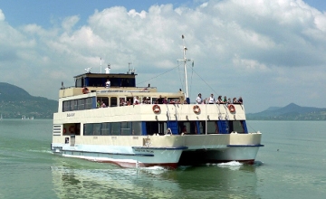 Lake Balaton Ferry Company Passenger Numbers Up Over 2.3 Million Lake Balaton Ferry Company Passenger Numbers Up Over 2.3 Million