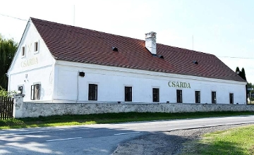 Csárda & Kéknyelű: Traditional Hungarian Inn & Rare Grape Variety Declared Hungarikums Csárda & Kéknyelű: Traditional Hungarian Inn & Rare Grape Variety Declared Hungarikums
