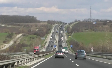 M1 Motorway in Hungary to be Expanded - Including a 'Smart Lane System' M1 Motorway in Hungary to be Expanded - Including a 'Smart Lane System'