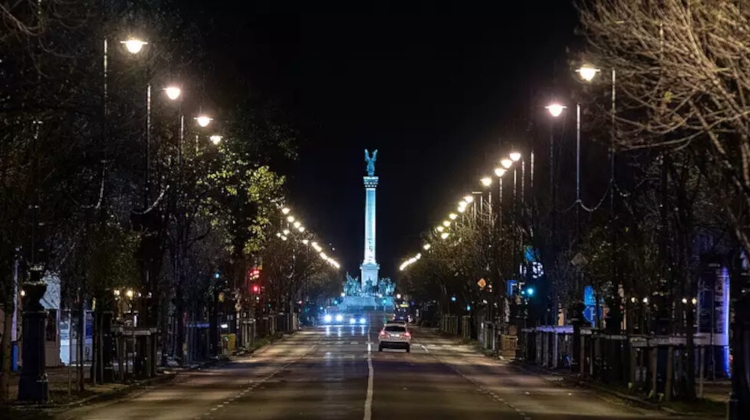 Budapest's Grand Boulevard to Shine in Neon Again after EU-Funded Makeover