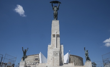 Budapest Citadel Lookout to Open Sooner than Expected with Expanded Green Spaces Budapest Citadel Lookout to Open Sooner than Expected with Expanded Green Spaces