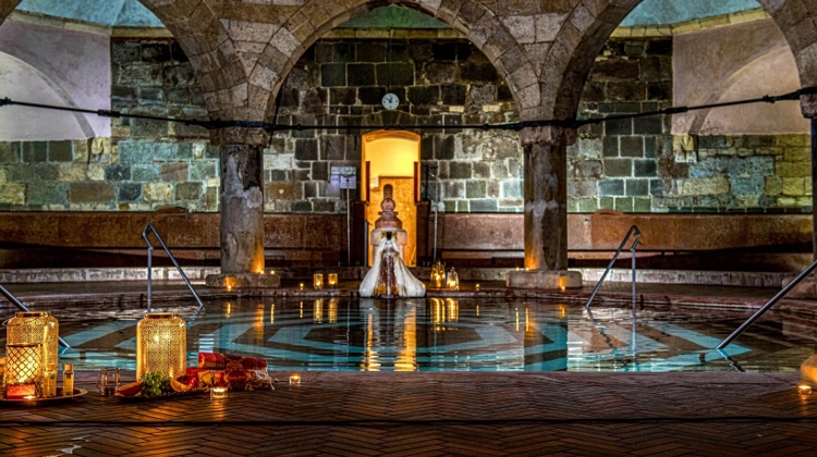 Festive Season Brings Special Programs to Budapest’s Thermal Baths