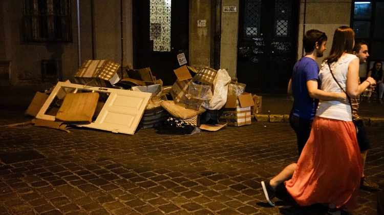 Budapest Mayor: System of Annual Bulky Waste Collection Should Be Maintained