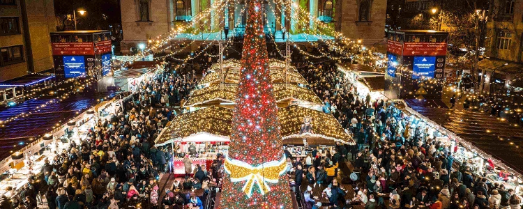 Quick Guide to Top 10 Christmas Fairs in Budapest Quick Guide to Top 10 Christmas Fairs in Budapest