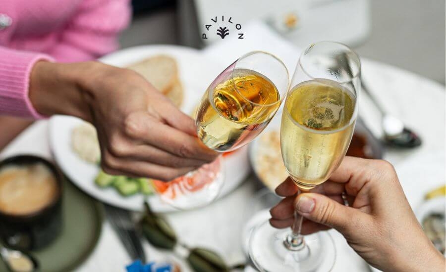 Enjoy 20% Off: Sunday Brunch at Pavilon Restaurant in the 5-Star Dorothea Hotel