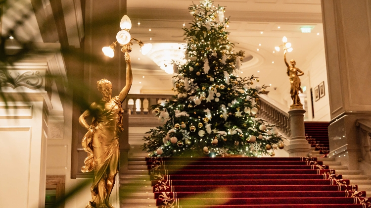 Christmas Tree Lighting Brunch at Corinthia Budapest, 30 November
