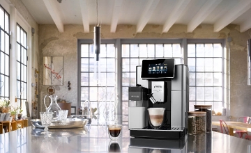 Smart Investment for Expat Coffee Lovers: De’Longhi PrimaDonna Soul