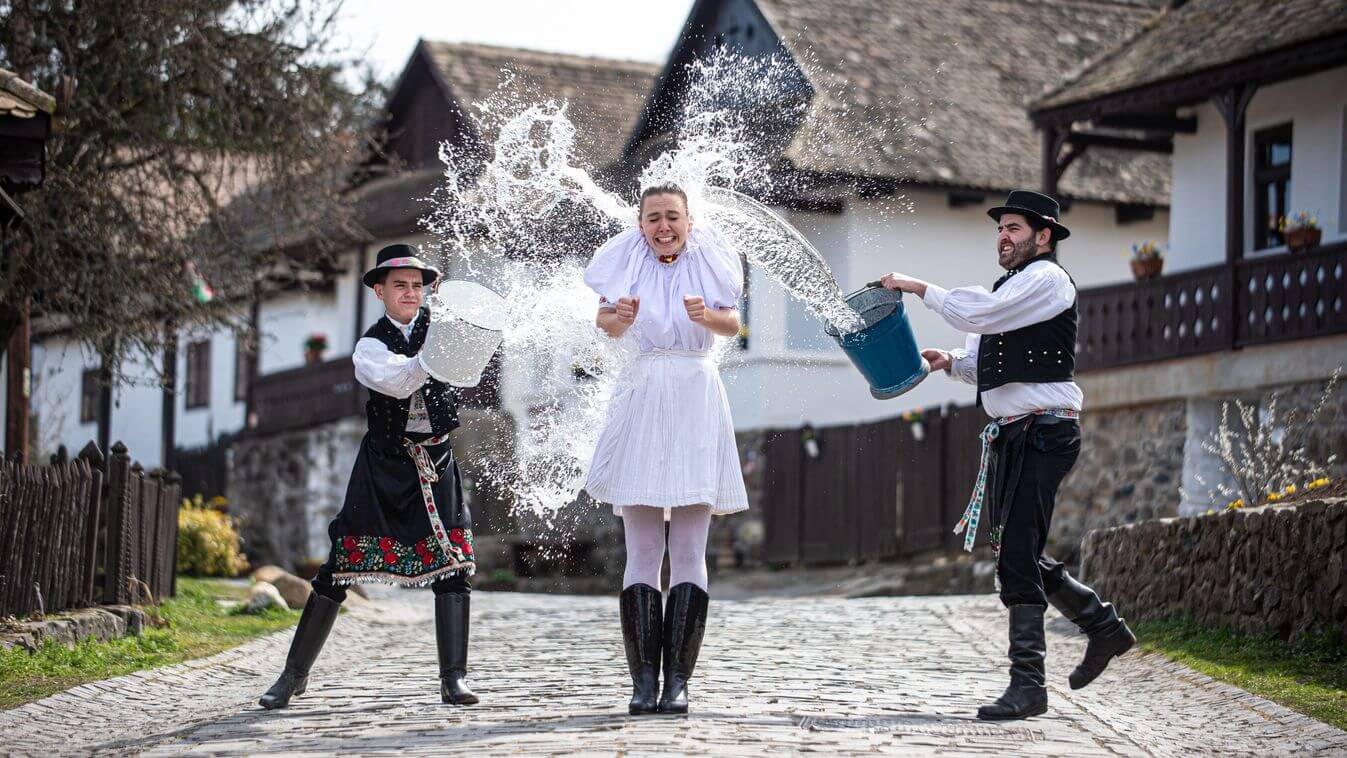 Great Read: Xpat Community E-Magazine, 2 April