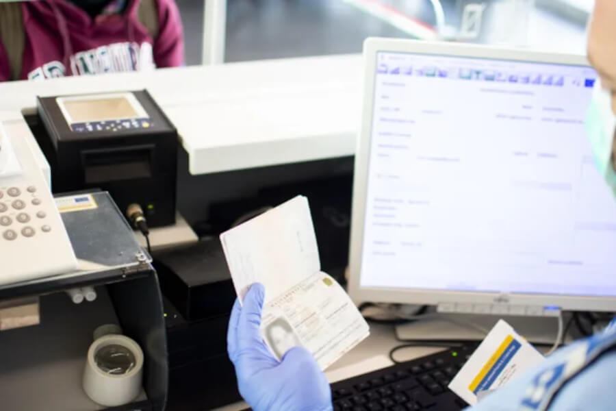 New EU Entry & Exit System Now in Force at Budapest Airport