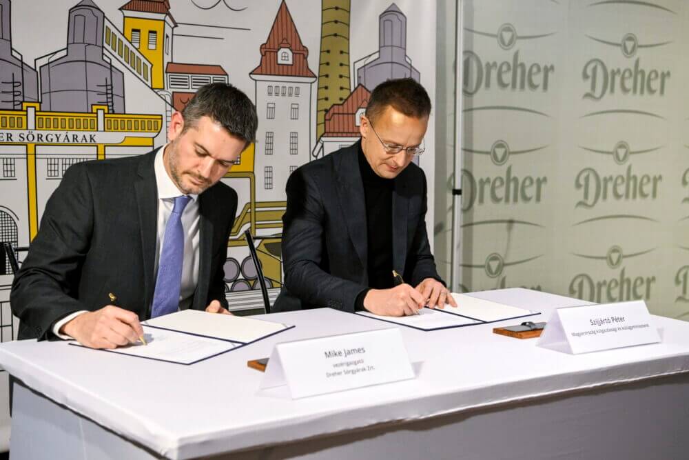 Big Booze Move: Hungary's Gov't Signs Strategic Cooperation Deal with Dreher Breweries