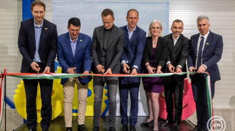 Scrub Daddy Inaugurates 1.5 Billion Forints Expansion in Hungary