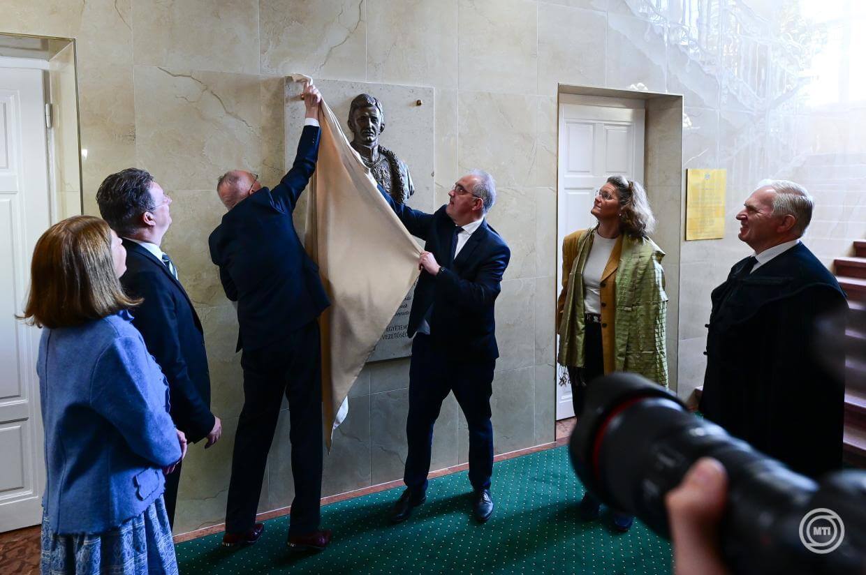 Hall at Debrecen University Named After Charles IV of Hungary