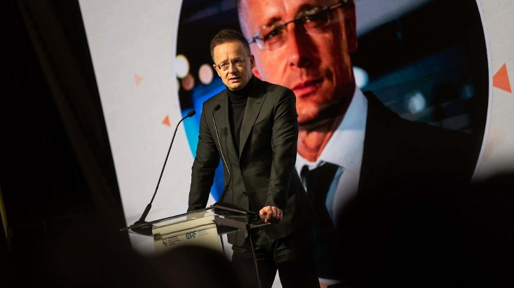 'Ukraine is Currently Hungary's Enemy', Says Foreign Minister