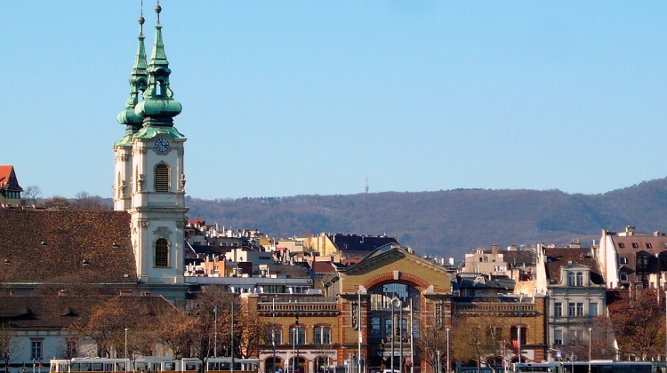 Election Night Insight: Tisza Party Reveals Details of Danube-Side Event in Budapest