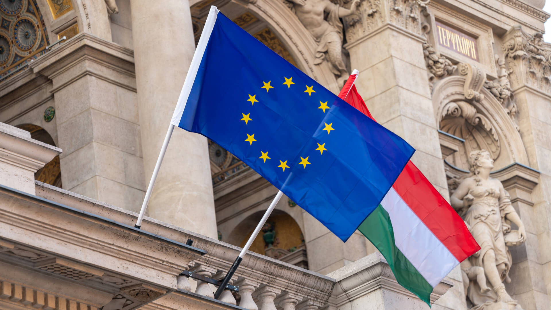 Symbolic Insight: EU Flag to Return to Hungarian Parliament