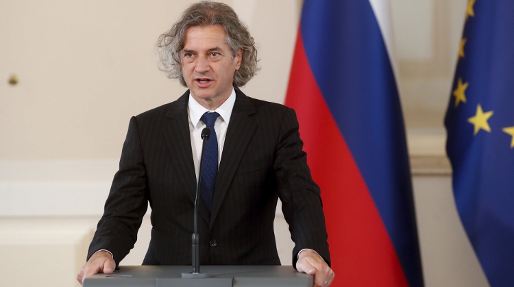 Slovenia PM Accepts Magyar's Invitation to Visit Budapest