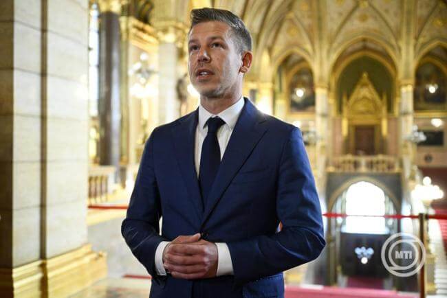 Claims of Wealth Transfers & Exit Plans Stir Debate in Hungary