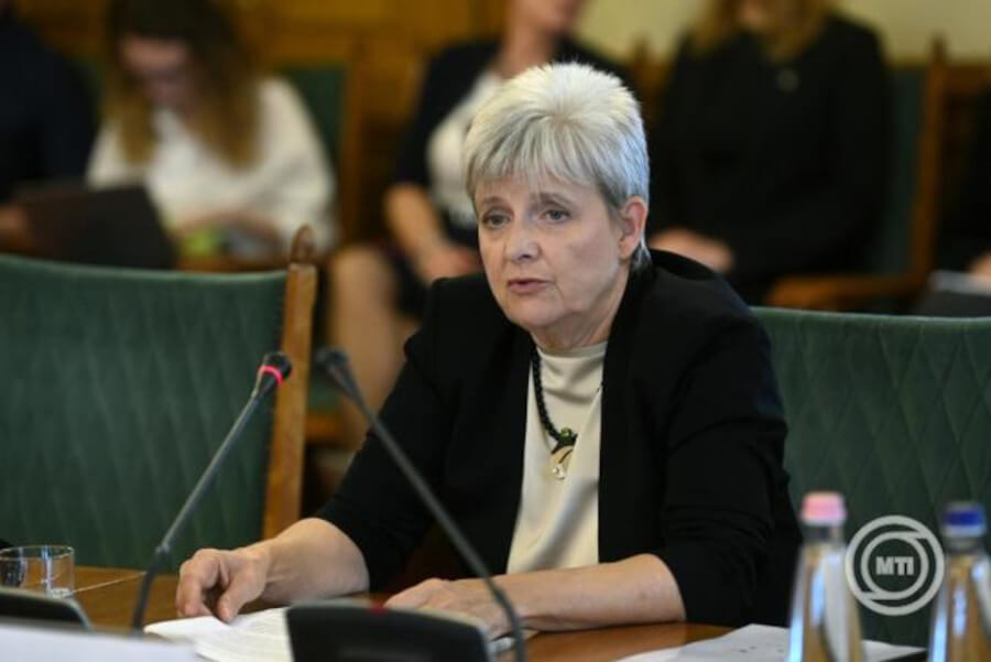 Review of Teachers' Performance Appraisal System in Hungary Gets Under Way